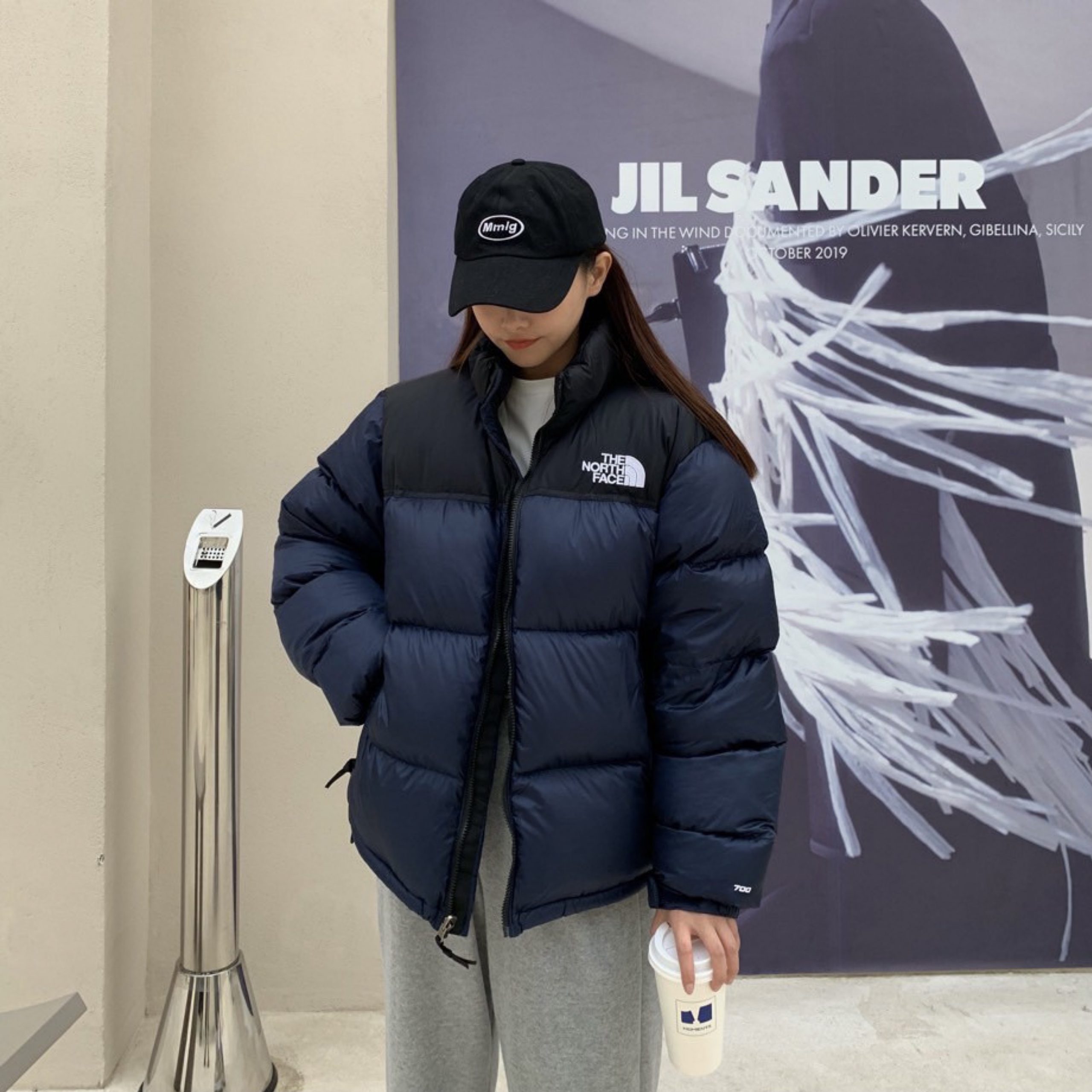 ザノースフェイス　ヌプシ　ダウンジャケット　ネイビー　ボーイズL ノースフェイス ダウン ネイビー 80 美品 ザ・ノース・フェイス(THE