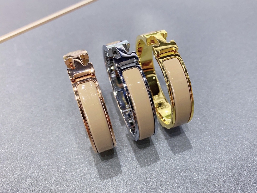 HERMES エルメス エナメルブレスレット 《クリックH》 レディース イエローゴールド ホワイトゴールド ピンクゴールド ミルクティー色  H700001F – Simpl White