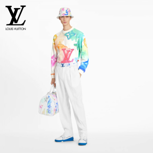 LOUIS VUITTON ルイヴィトン ウォーターカラー ジャイアント モノグラム スエット シャツ レインボースカイブルー 1A8QV7