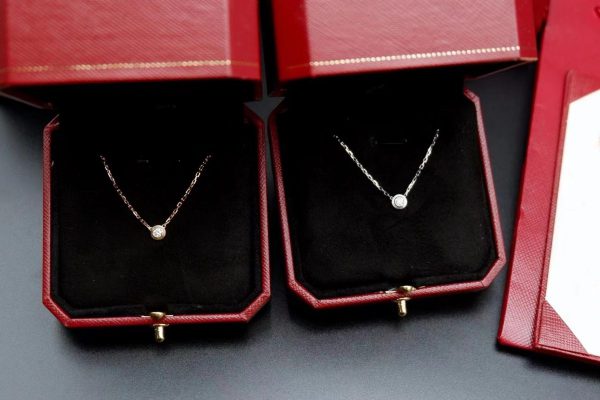 CARTIER カルティエ DIAMANTS LÉGERS NECKLACE SM ディアマン レジェ ネックレスホワイトゴールド B7215900