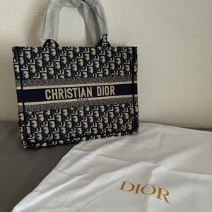 DIOR ディオール クリスチャンディオールトート ハンドバッグ レディース 02
